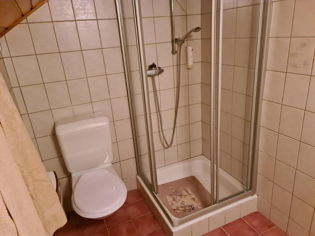 Auberge De Ballens Екстер'єр фото