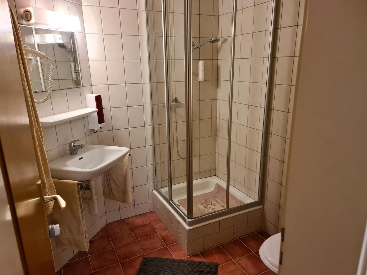 Auberge De Ballens Екстер'єр фото